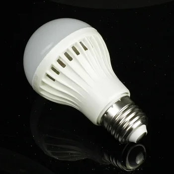 led lamp E27 220v Heli hääljuhtimine led lamp lampara kodu Veranda Esik led energiasäästu lamp